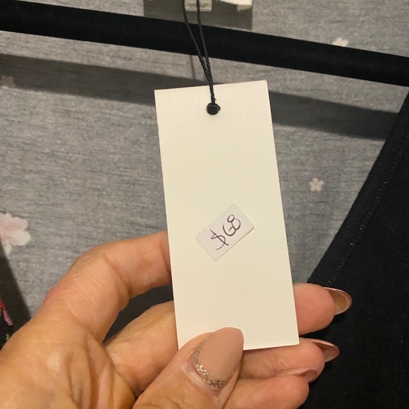 Sugar Lips Top New! - Picture 3 of 4